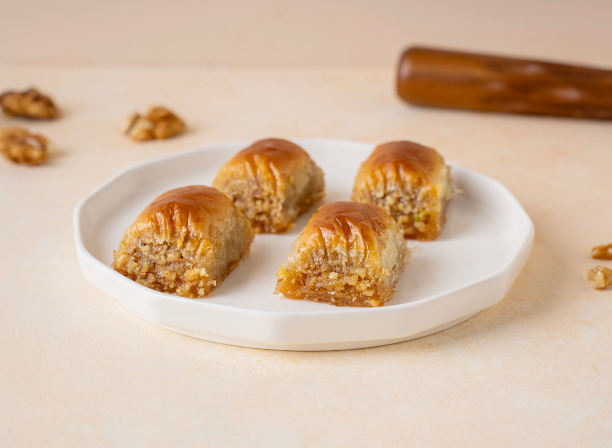 Walnut Roll Baklava — Cevizli Dürüm