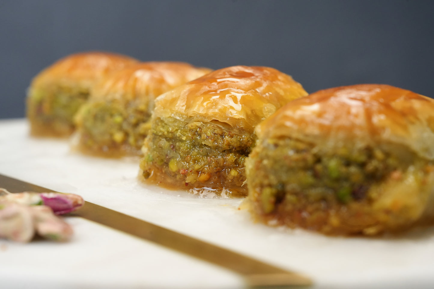 Sweetheart's Lips Baklava — Pistachio Dessert (Dilber Dudağı)