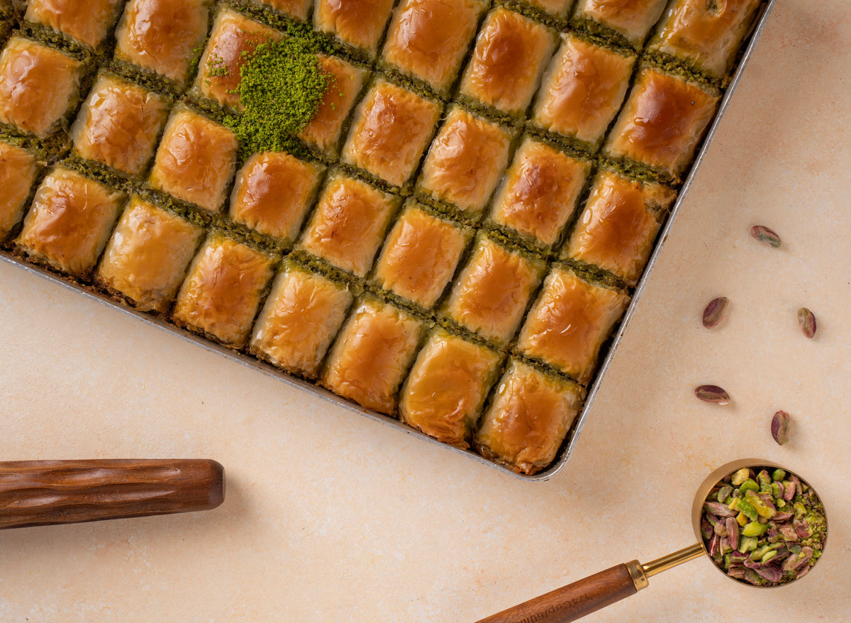Pistachio Roll Baklava — Fıstıklı Dürüm