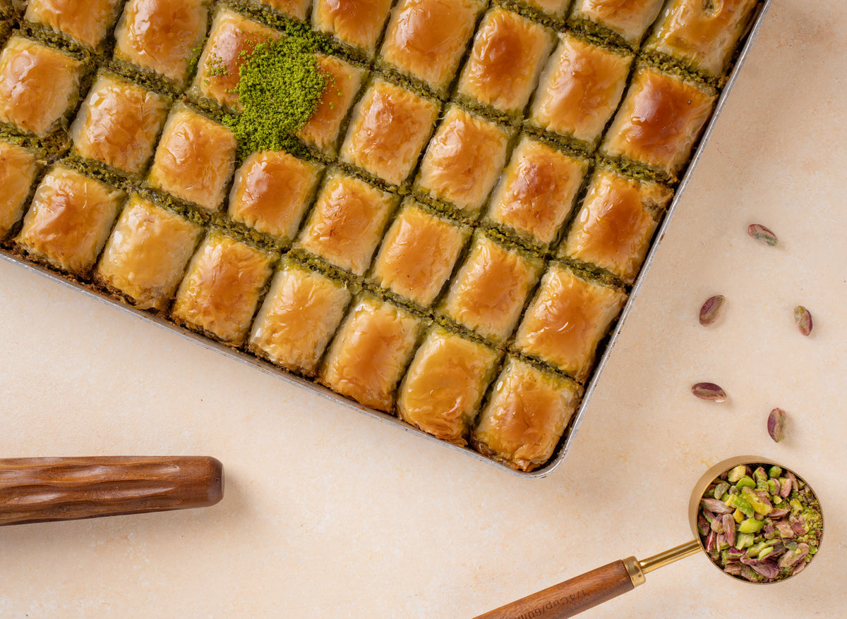 Pistachio Roll Baklava — Fıstıklı Dürüm
