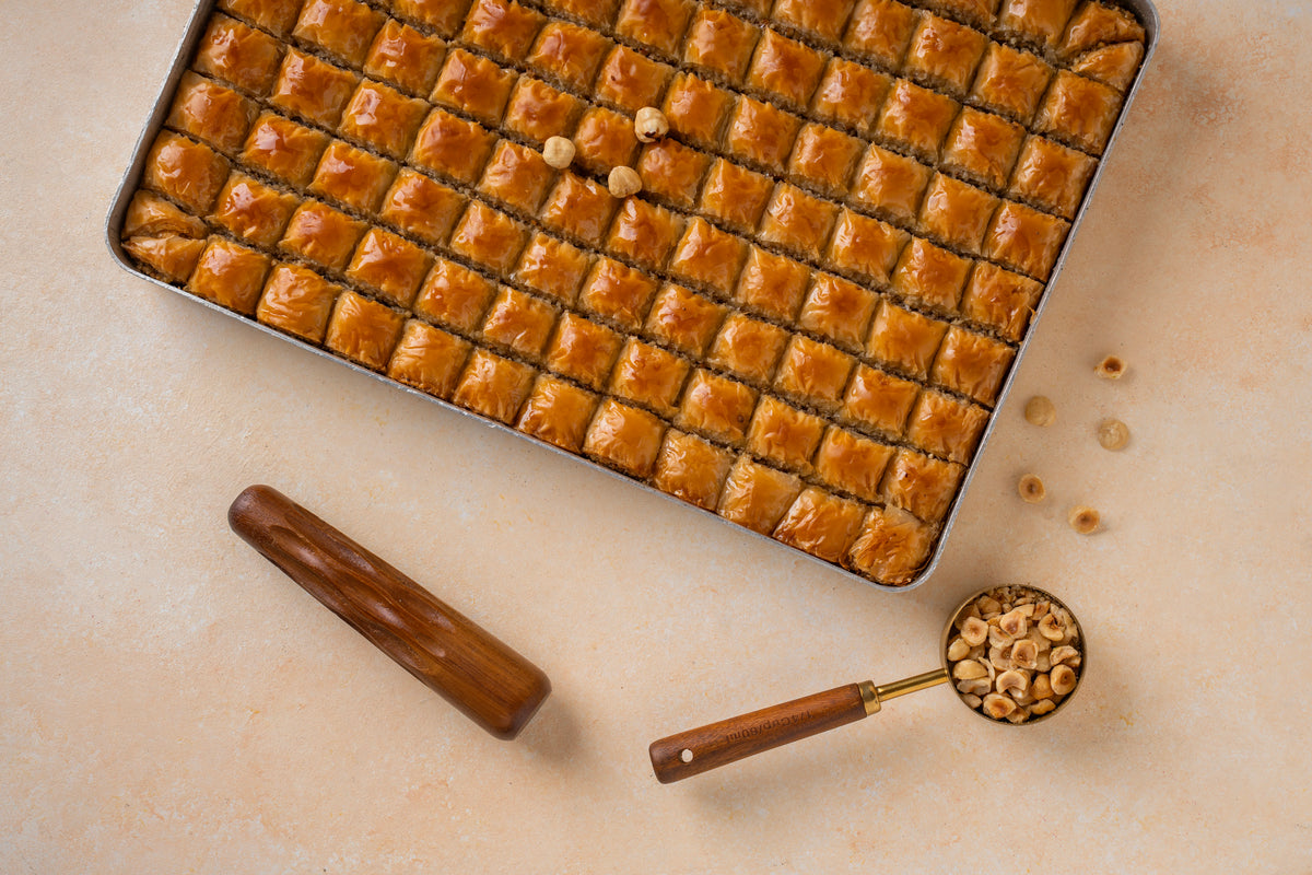Hazelnut Misket Baklava — Hazelnut Baklava Bites