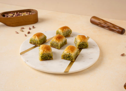 Pistachio Roll Baklava — Fıstıklı Dürüm