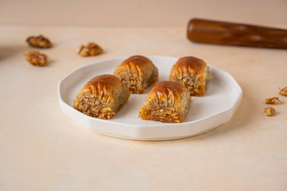 Walnut Roll Baklava — Cevizli Dürüm