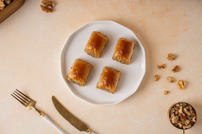 Walnut Roll Baklava — Cevizli Dürüm