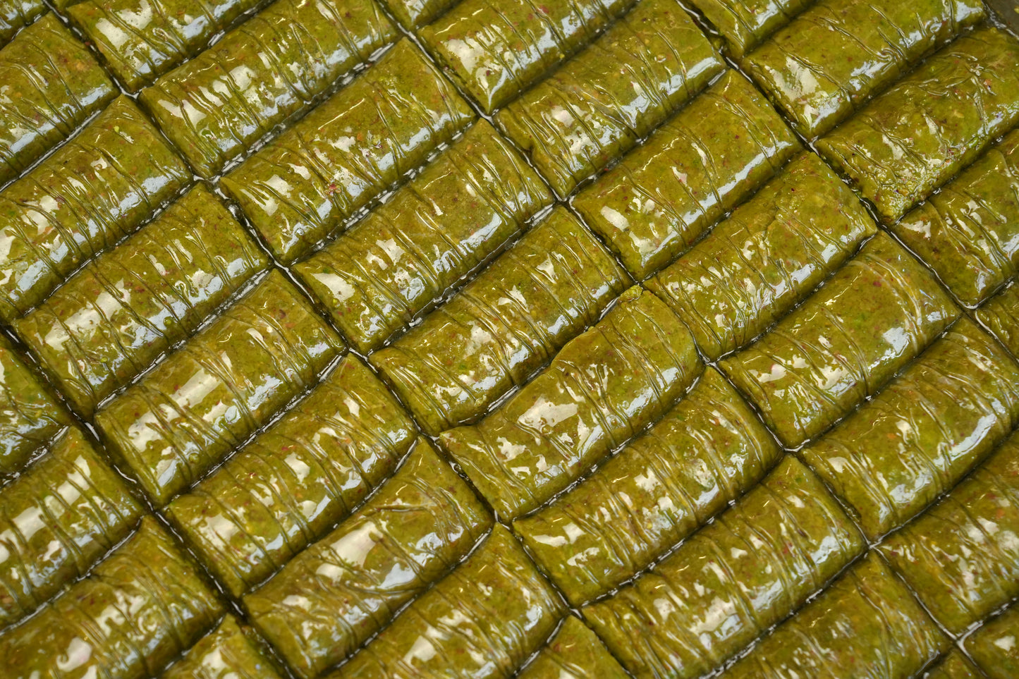 Pistachio Rolls Baklava — Hand-Rolled Gaziantep Style (Fıstıklı Sarma)