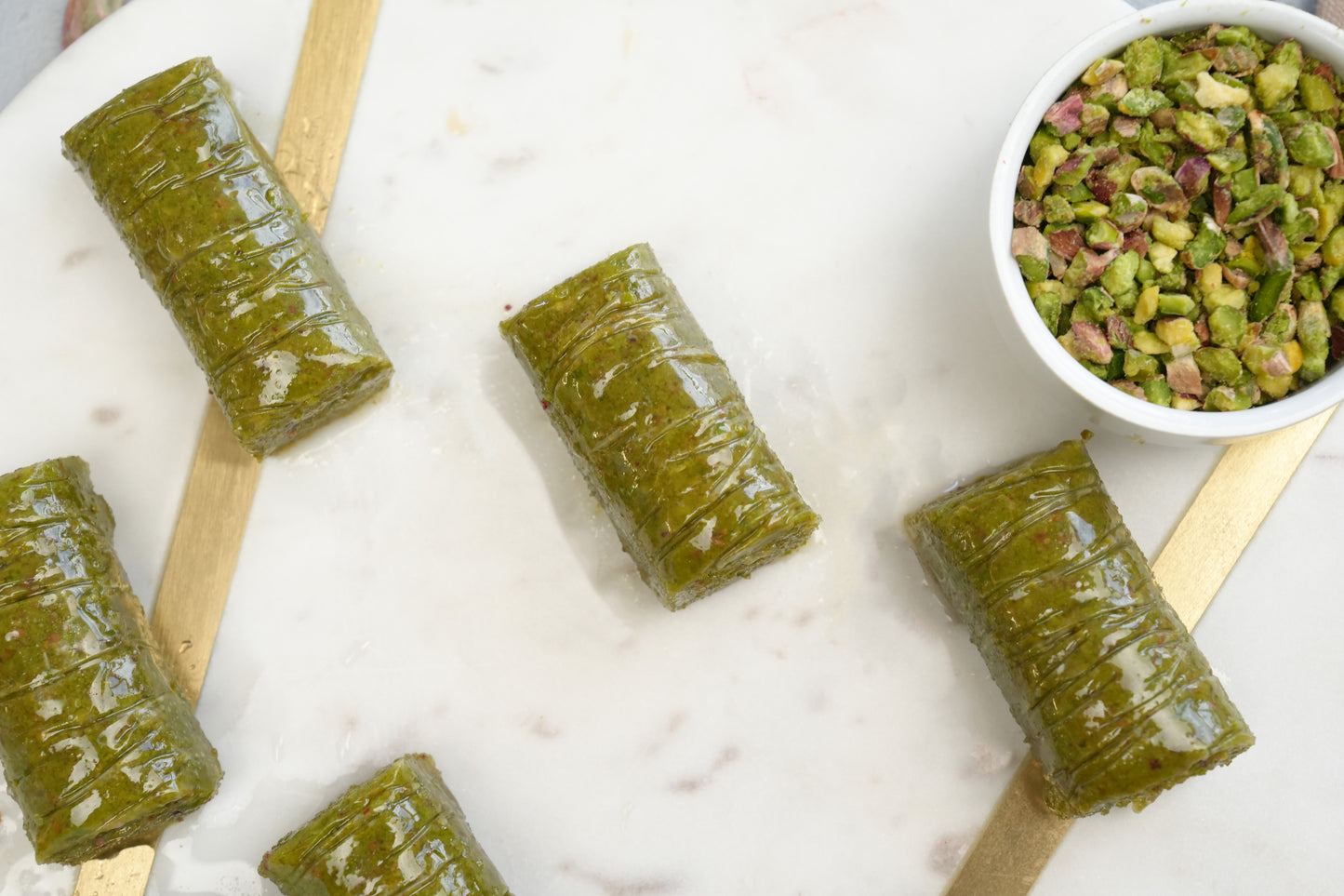 Pistachio Rolls Baklava — Hand-Rolled Gaziantep Style (Fıstıklı Sarma)