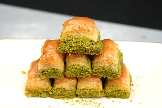 Premium Pistachio Turkish Baklava, Gourmet Gift Box Baklava, Fresh Dessert, Middle Eastern Sweets