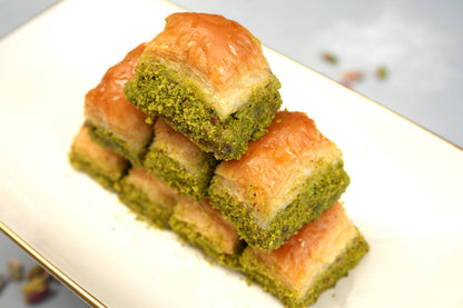 Dry Pistachio Baklava — Crispy & Rich (Kuru Fıstıklı Baklava)