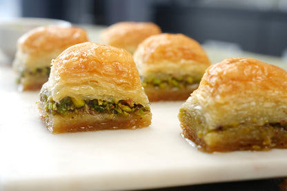 Fresh Pistachio Baklava — Authentic Gaziantep Style | Handmade Dessert Gift Box