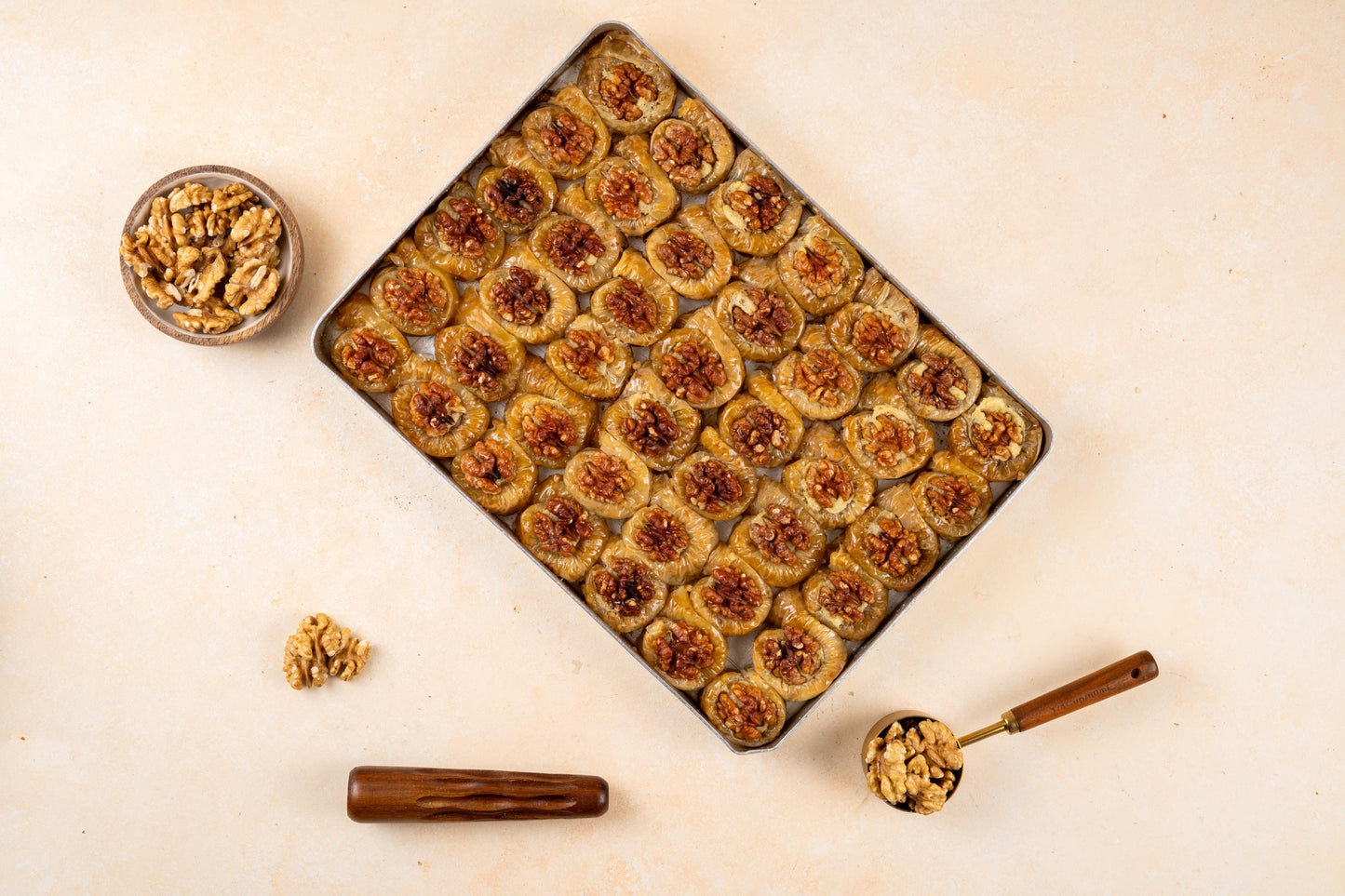 Turkish Walnut Saray Sarma, Wedding Dessert Baklava, Handmade Gourmet Dessert, Luxury Turkish Sweets, Eid Gift Treats