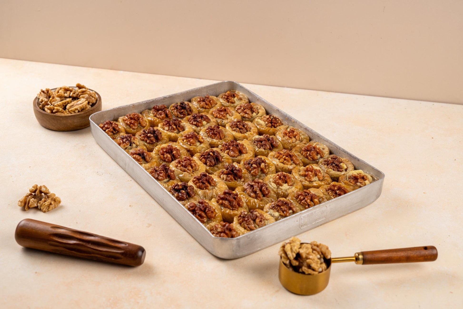 Turkish Walnut Saray Sarma, Wedding Dessert Baklava, Handmade Gourmet Dessert, Luxury Turkish Sweets, Eid Gift Treats
