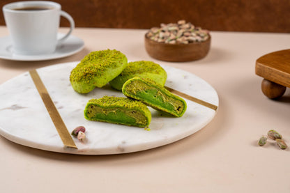 Dubai Style Chocolate Cookie, Antep Pistachio Cream Dessert, Premium Filled Pastry, Luxury Sweet Gift Box