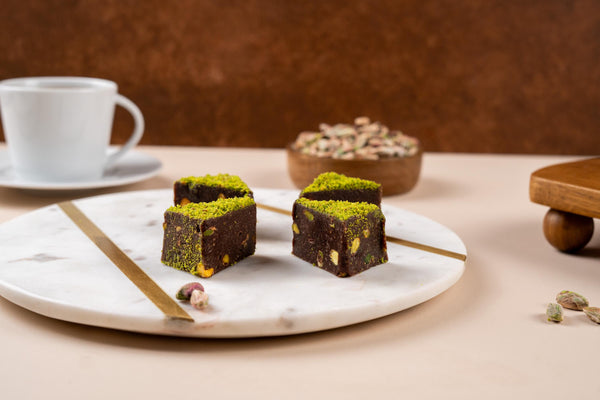 Chocolate Pistachio Marquise Cake, Handmade Gourmet Cake, Housewarming Cake Gift Box, Luxury Turkish Dessert