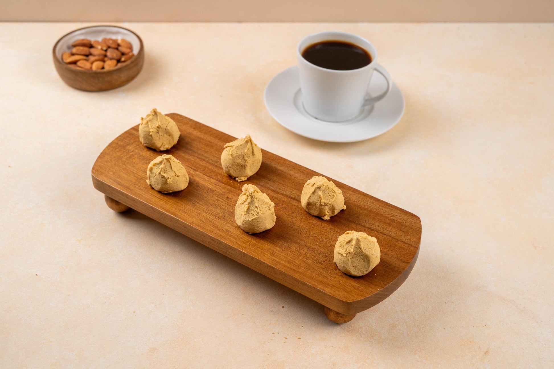 Leblebi Cookies, Soft Turkish Cookies, Gourmet Bakery Treats, Fresh Baked Coffee Snack, Birthday Gift Box