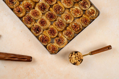 Turkish Walnut Saray Sarma, Wedding Dessert Baklava, Handmade Gourmet Dessert, Luxury Turkish Sweets, Eid Gift Treats