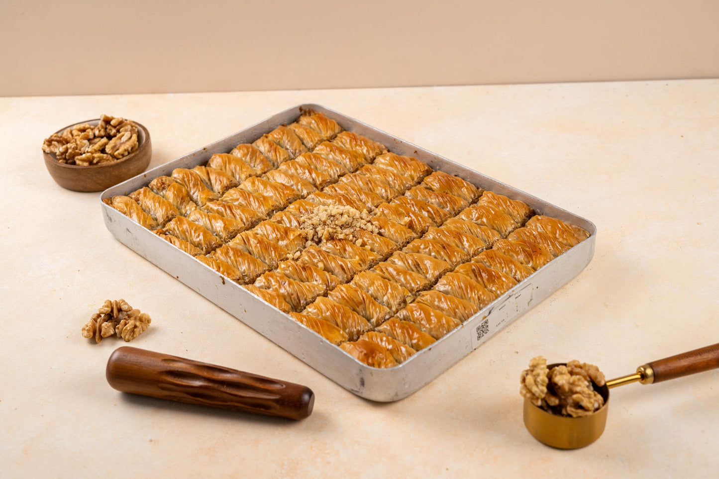 Turkish Walnut Baklava, Homamade Baklava, Wedding Dessert, Gourmet Turkish Sweets, Middle Eastern Dessert, Dessert Tray