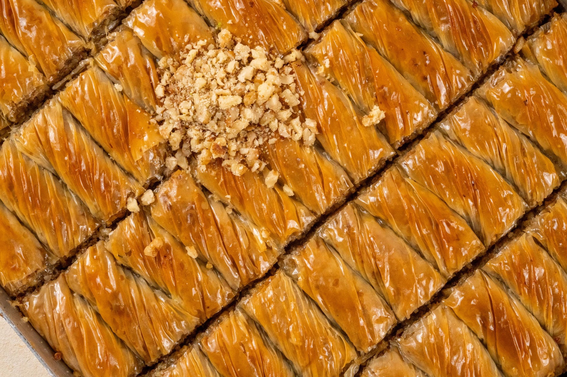 Turkish Walnut Baklava, Homamade Baklava, Wedding Dessert, Gourmet Turkish Sweets, Middle Eastern Dessert, Dessert Tray